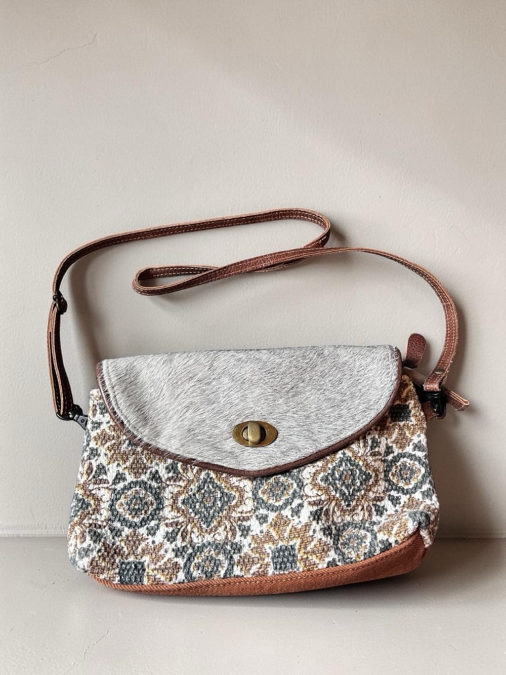 Myra USA western cowhide and canvas crossbody purse